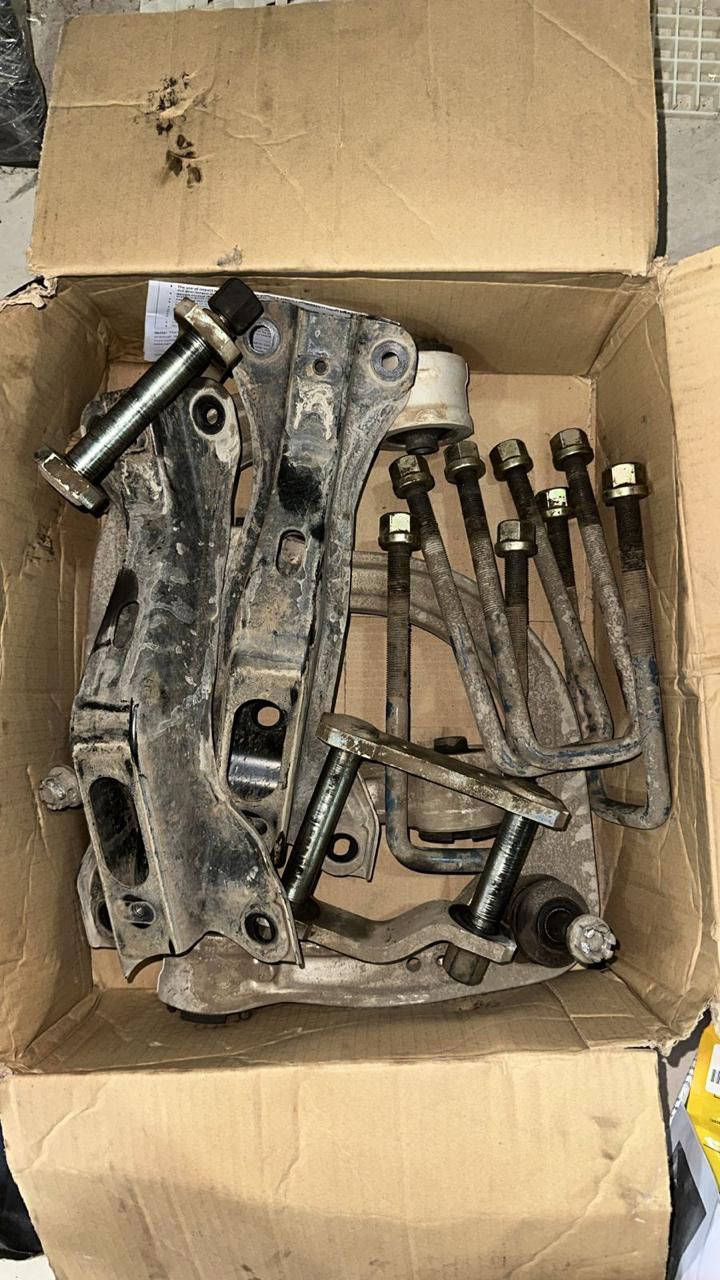TOYOTA Hilux - Ironman 4x4 Foamcell Pro Suspension